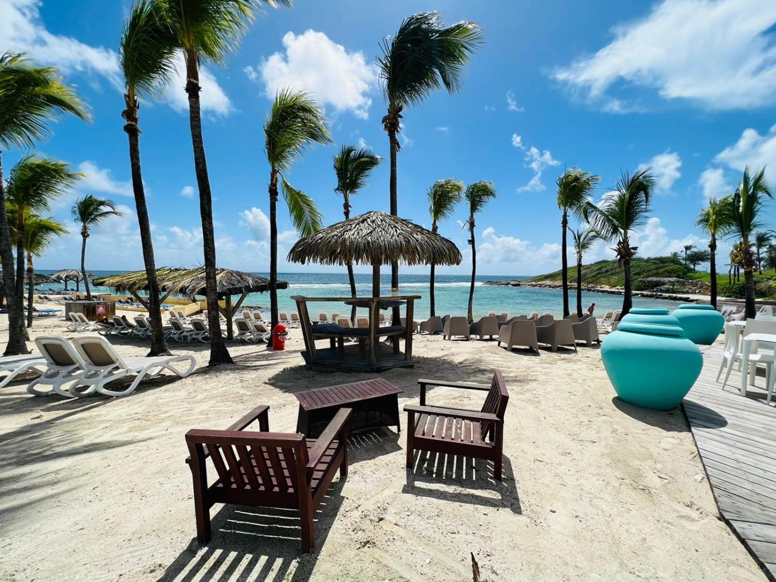 Nouveau Le Ti Merveilleux Du Manganao, Acces Plage Saint-Francois  Kültér fotó